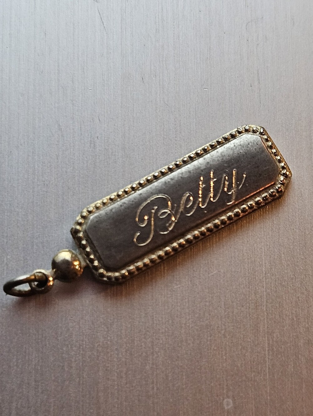 VINTAGE Dainty Silver Tone Betty Name Necklace Pendant Charm Swiftie